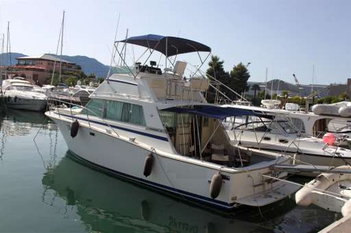 Bertram yacht Bertram yacht 38' convertible