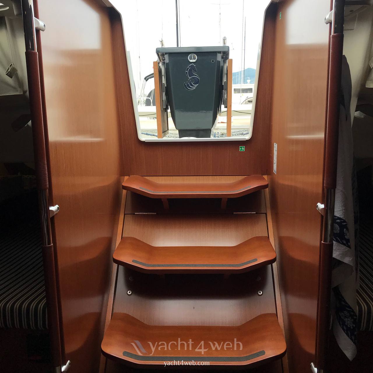 BENETEAU Oceanis 45 - Foto Dentro 7