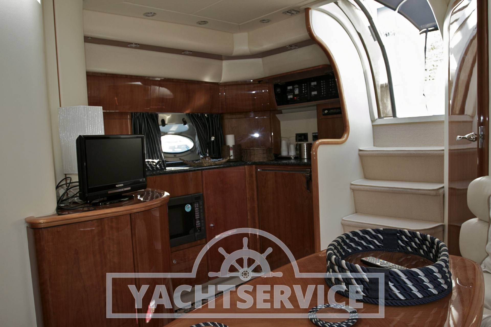 Princess V 42 - Photo Inside: detail 1