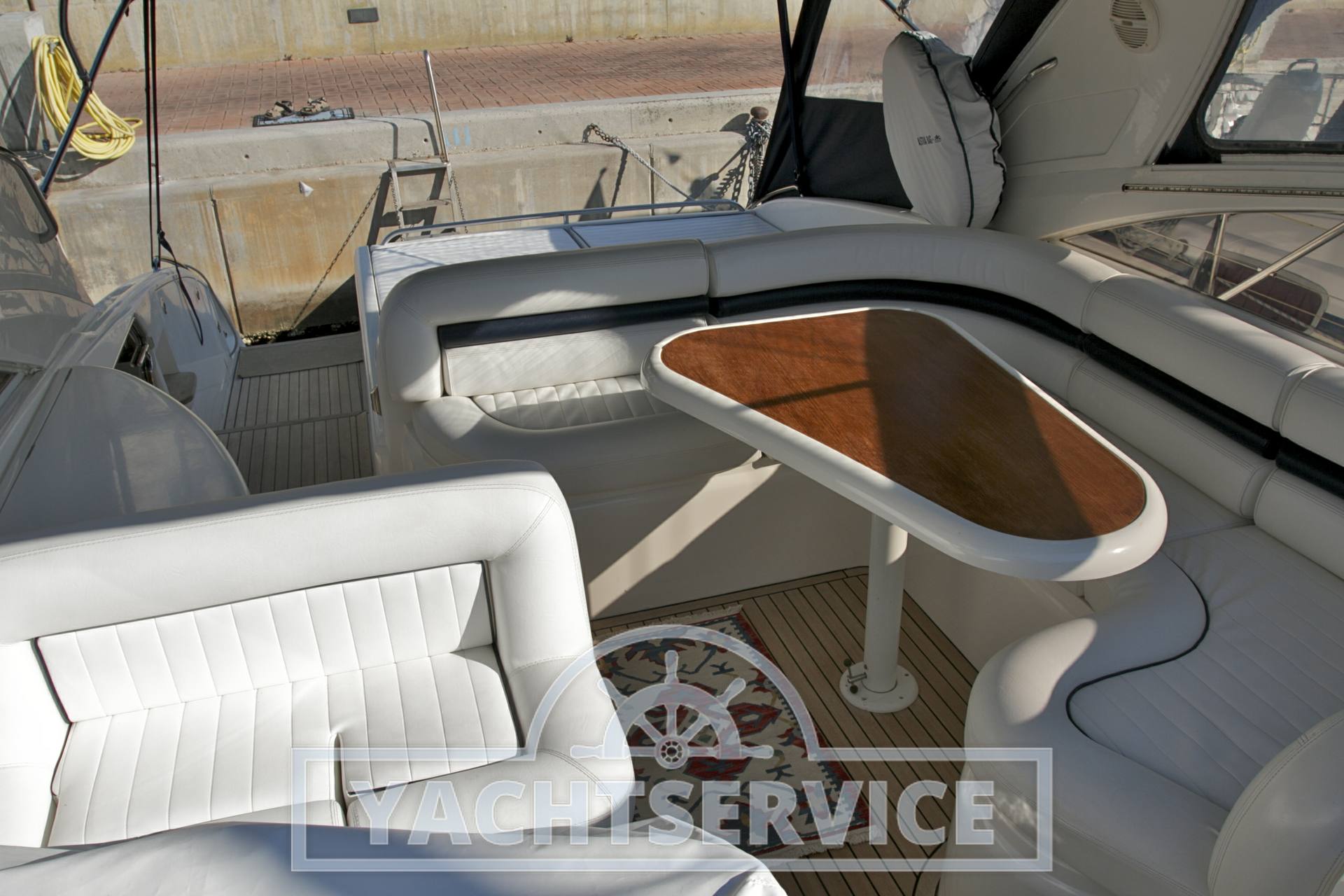 Princess V 42 - Photo Exterior: detail 4