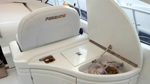 Pershing Pershing 37 cabin