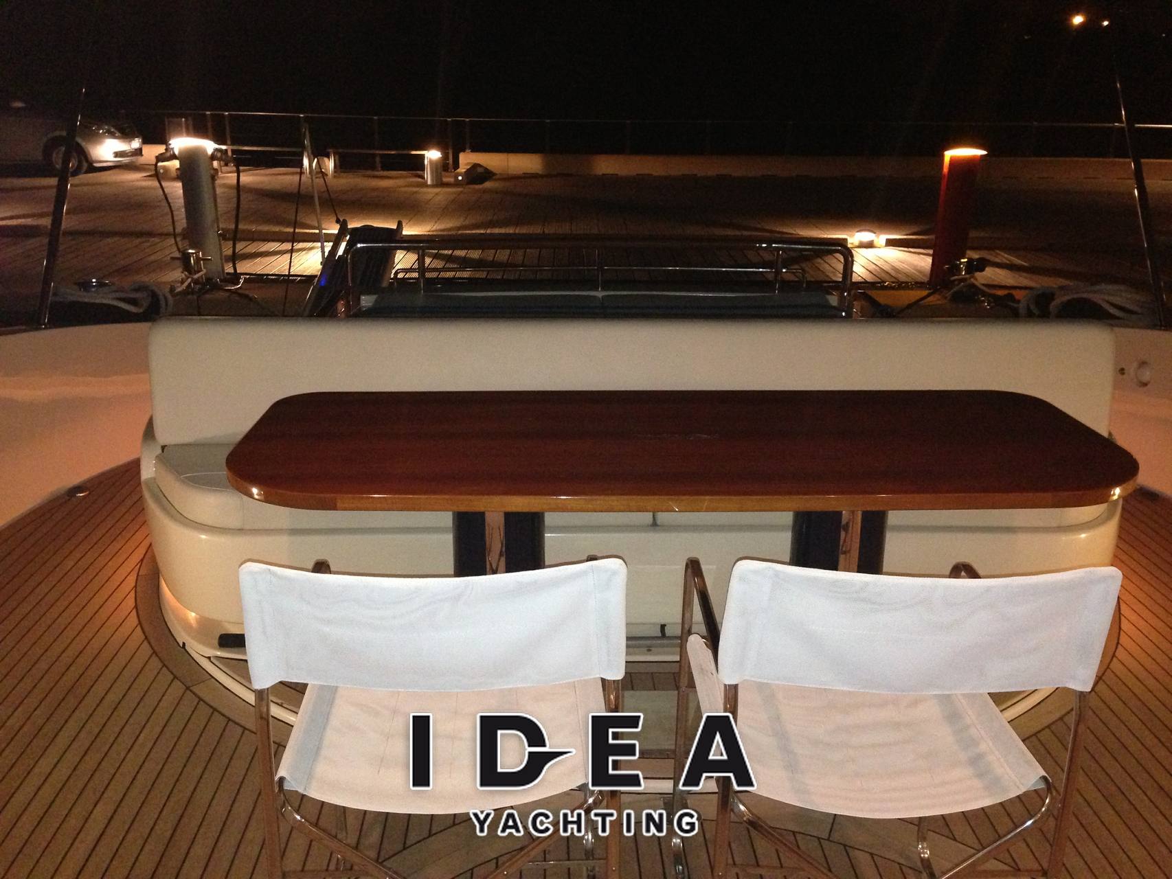 Riva Splendida 72 - Photo Exterior: detail 1
