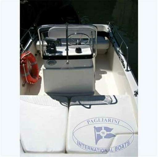 Boston Boston Whaler 17 montauk