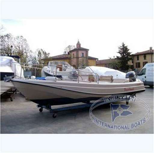 Boston Boston Whaler 21 outrage