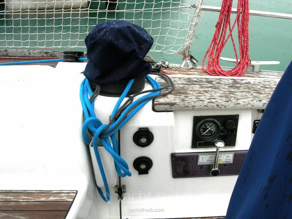 Dufour yachts Dufour 44 performance - Photo Extérieur: en détail 3