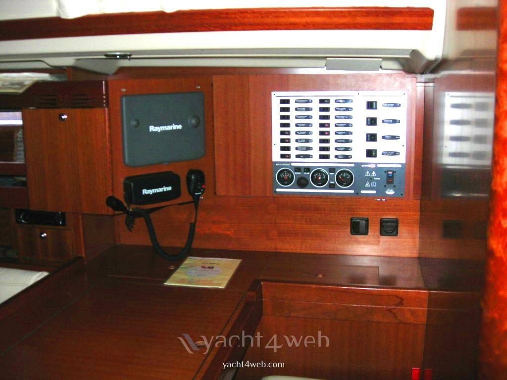 Dufour yachts Dufour 44 performance - Photo Instruments de navigation 1