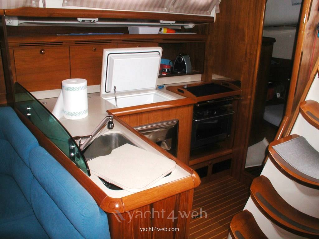 Jeanneau Sun fast 43 Interno