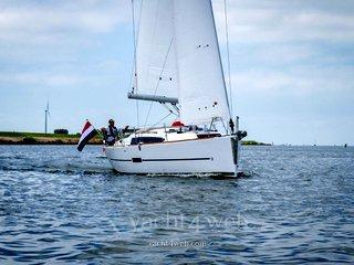 Dufour 360 grand large