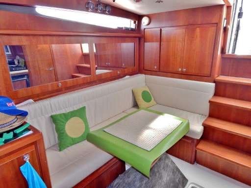 Bertram yacht Bertram yacht 360 moppie