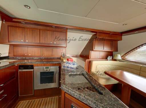 Bertram yacht Bertram yacht Betram 700 convertible