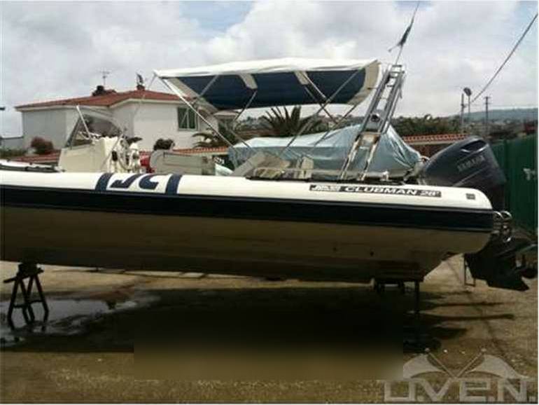 Joker boat Clubman 28 Exterior: detalle