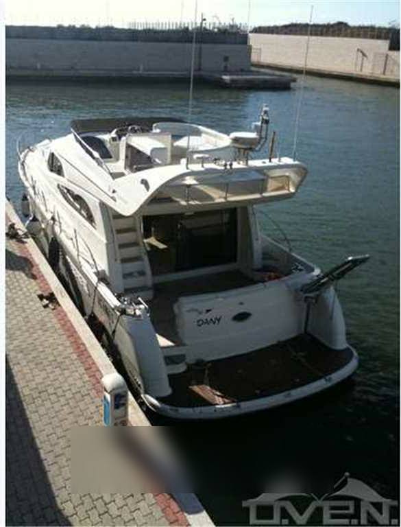 Rodman 56' Exterior