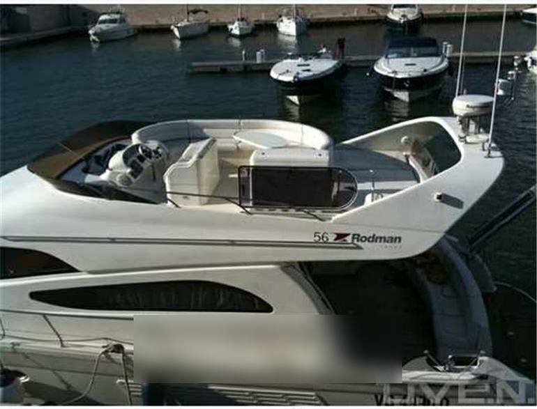 Rodman 56' Exterior: detalhe