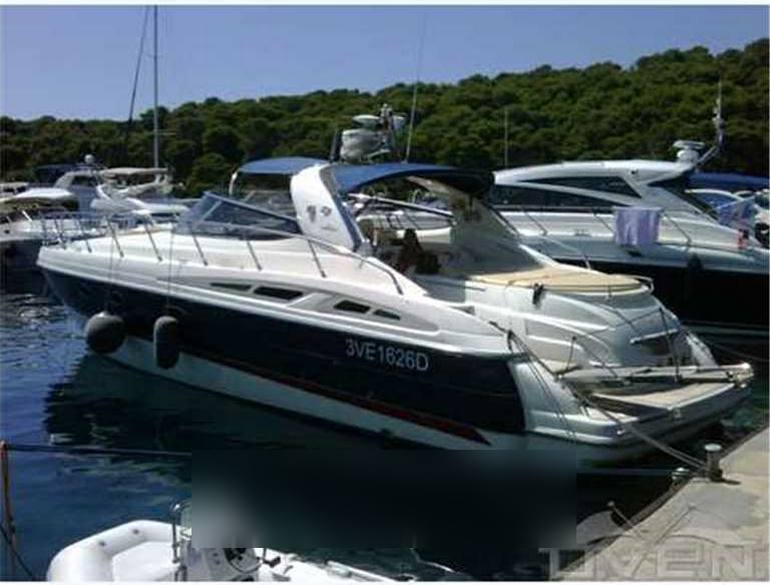 Cranchi 50 50' mediteranee Express Cruiser usado