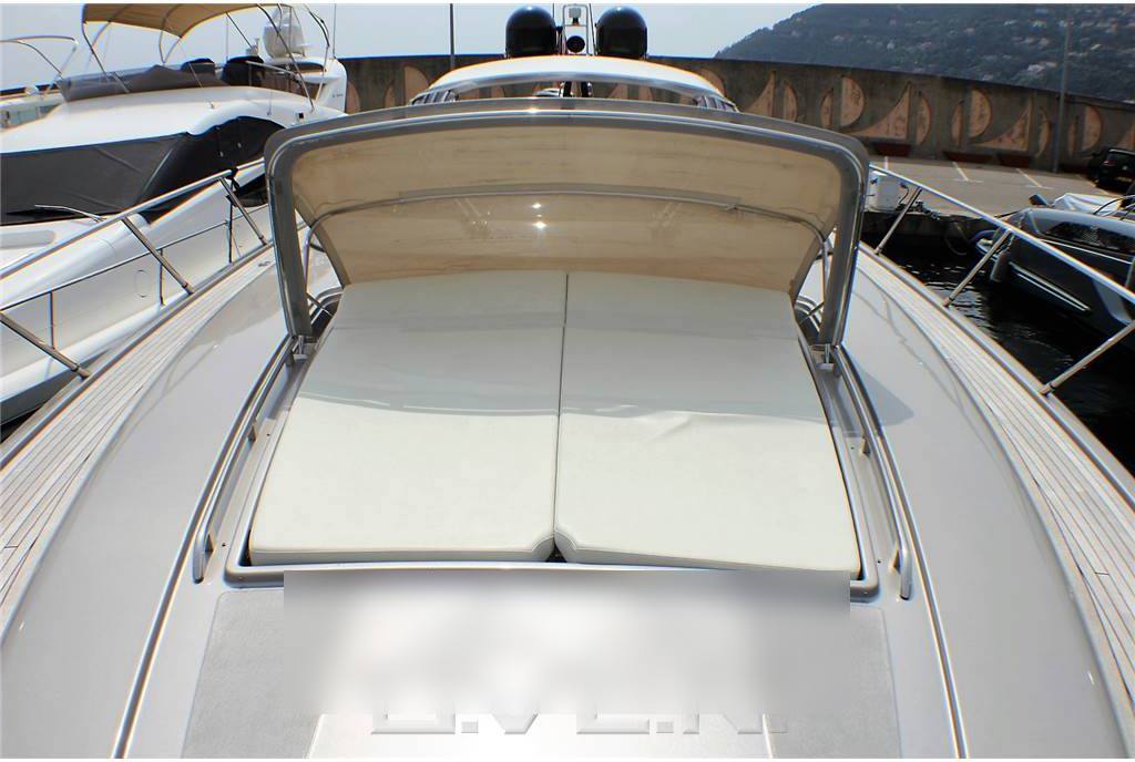 Riva 63 Virtus Экспресс Круизер используется