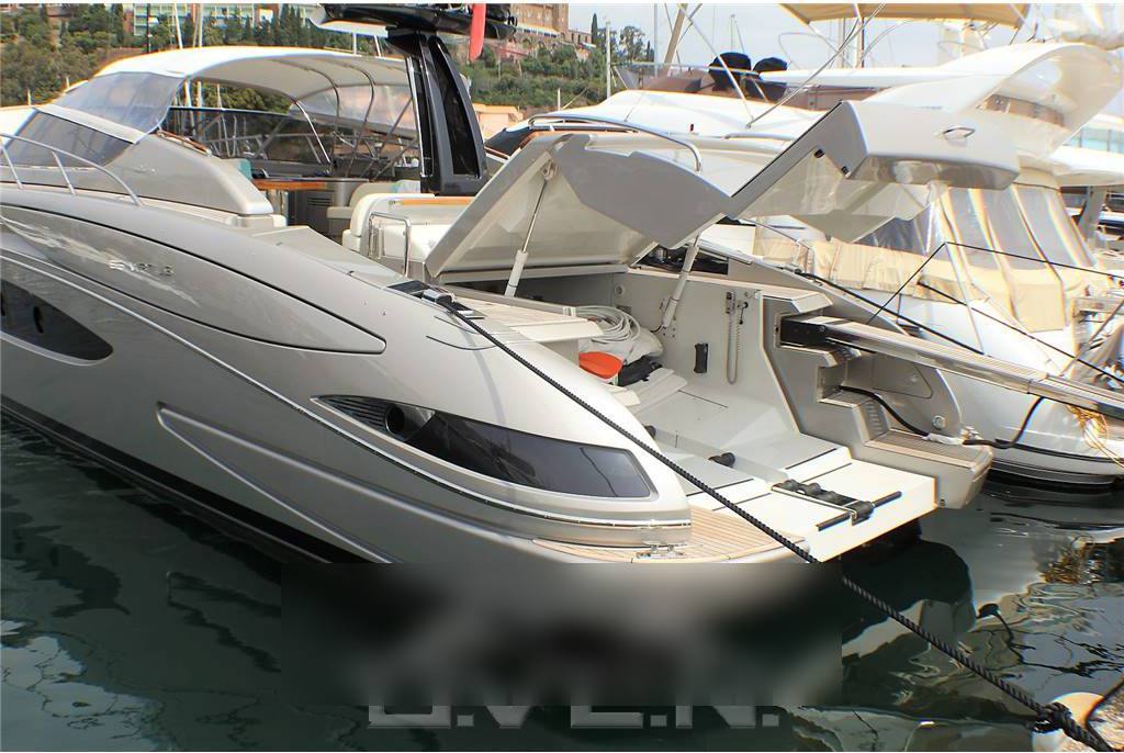 Riva 63 Virtus используется