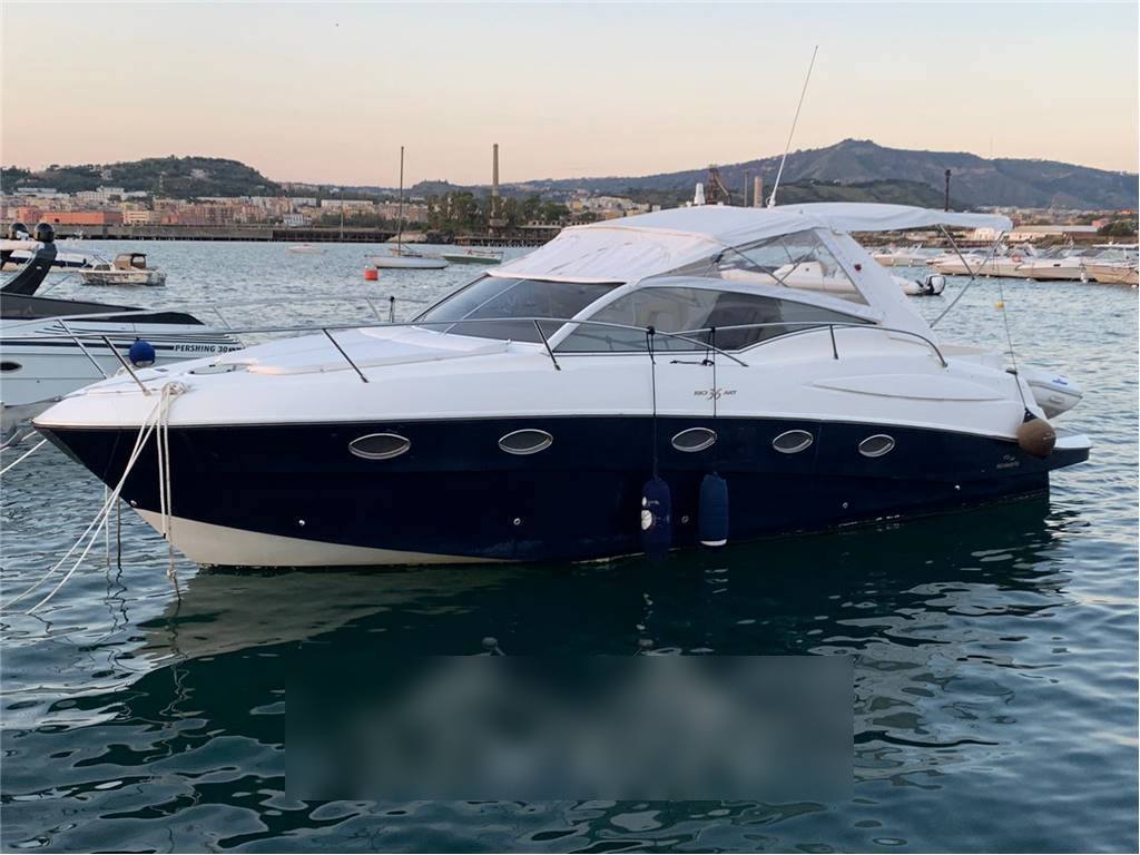 Rio yacht 36 art open Express Cruiser