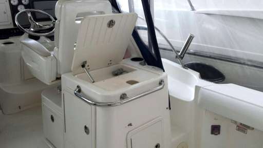 Boston whaler Boston whaler Conquest 305