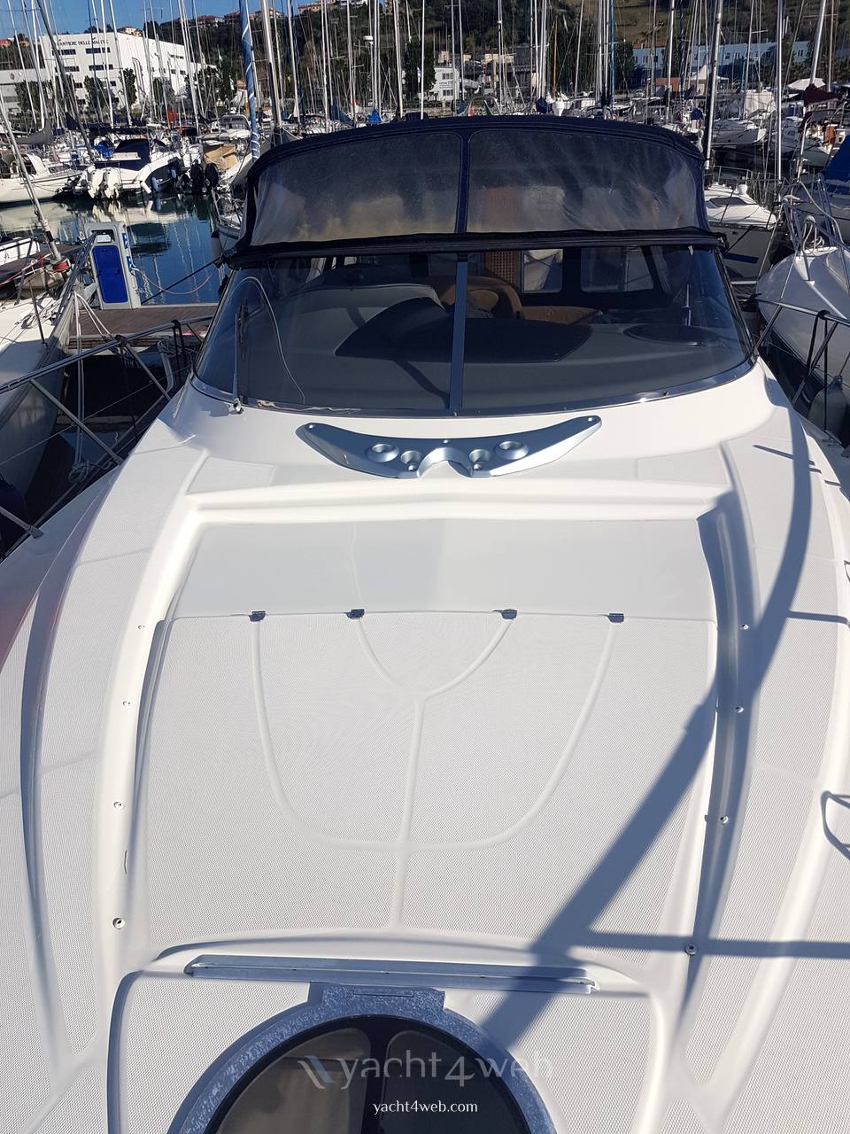 CRANCHI Zaffiro 36 Exterior: detail