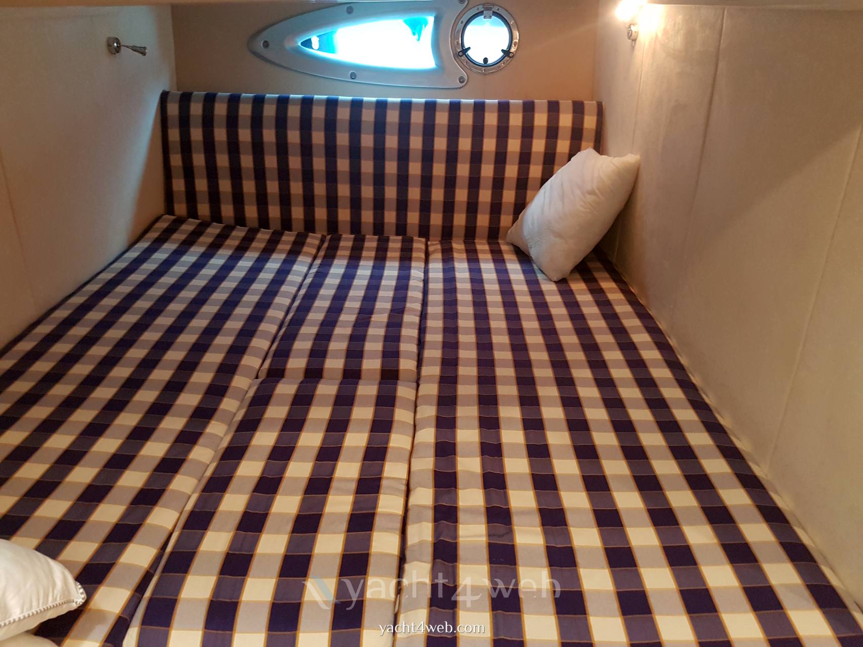 CRANCHI Zaffiro 36 Inside