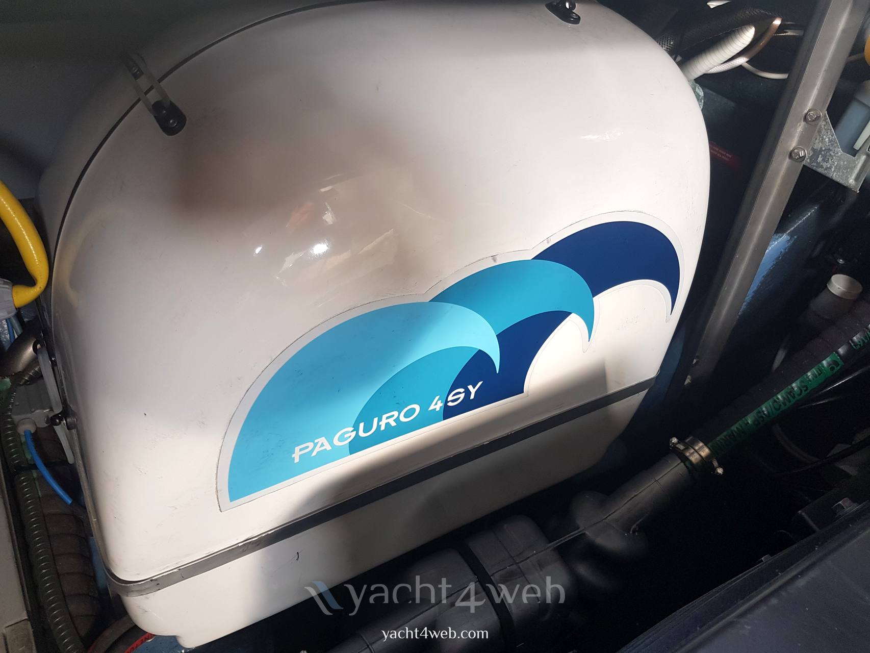 CRANCHI Zaffiro 36 Engine