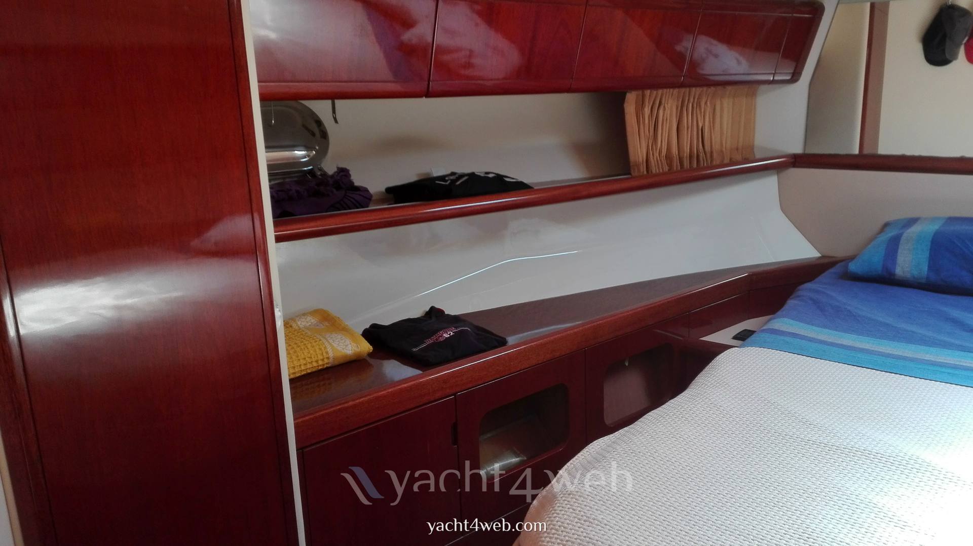 Ferretti 150 fly - Foto Interno 2