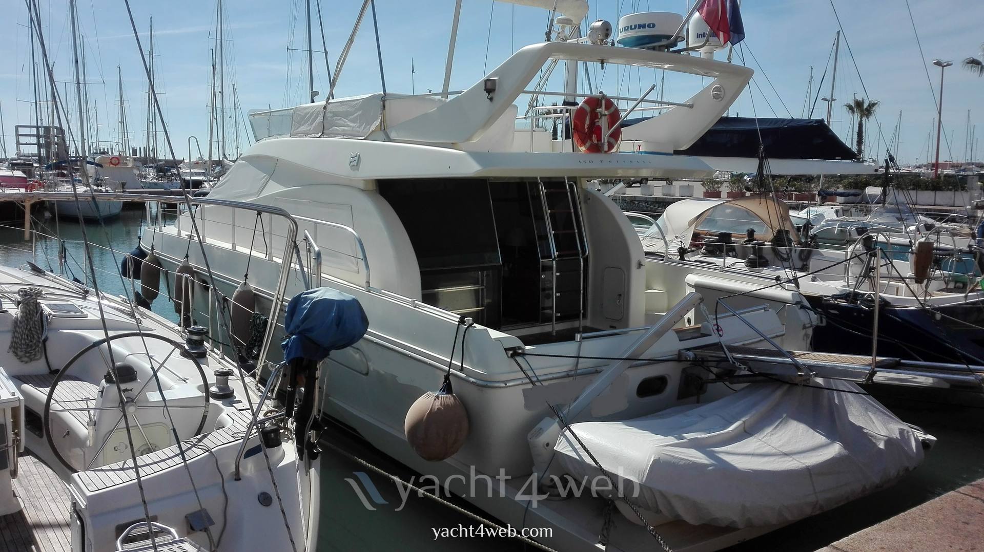 Ferretti 150 fly - Foto Esterno 1