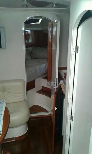 Pershing Pershing 37 cabin