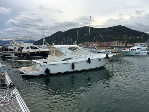 Uniesse Uniesse 42 open