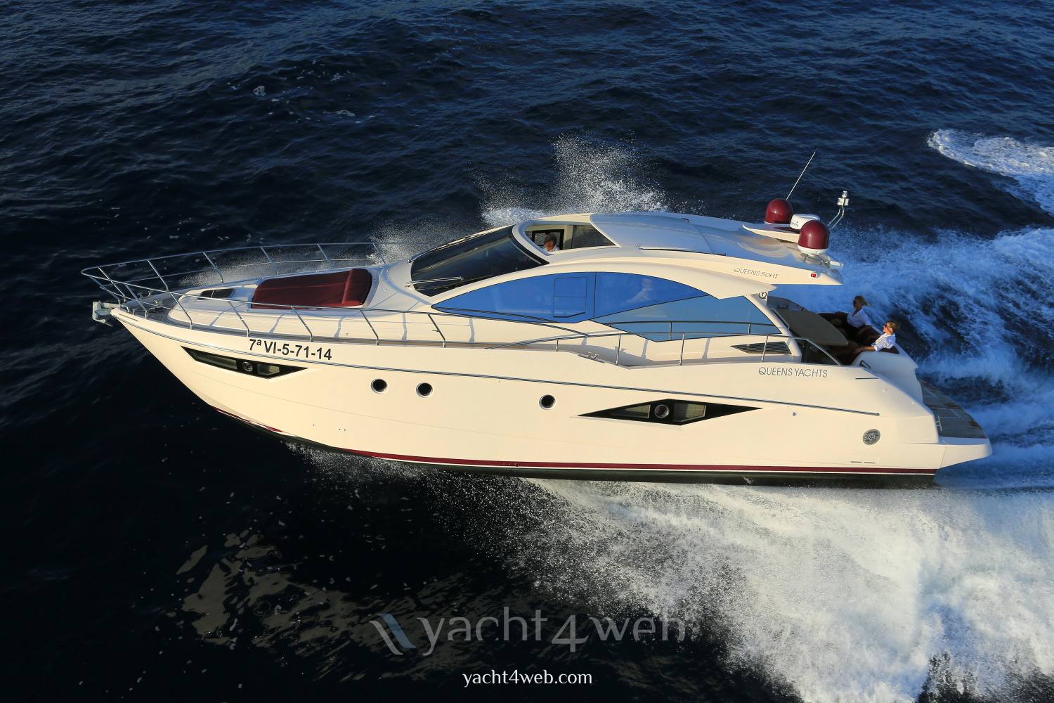 Queens yachts Queens 50 hard top new Exterior