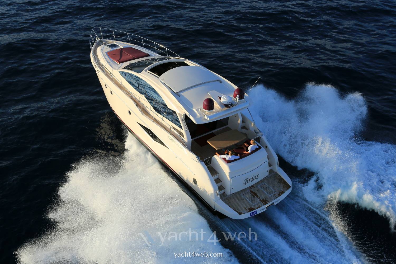 Queens yachts Queens 50 hard top new Exterior