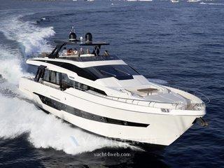 Cayman yachts F920