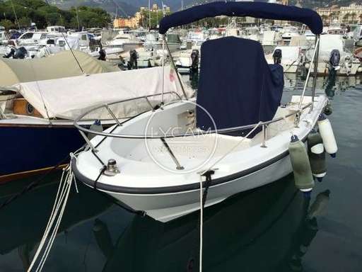 Boston whaler Boston whaler Outrage 19