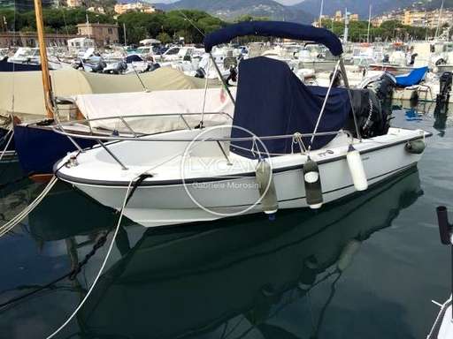 Boston whaler Boston whaler Outrage 19