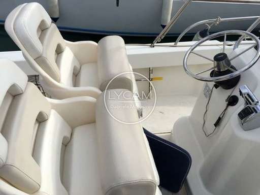 Boston whaler Boston whaler Outrage 19