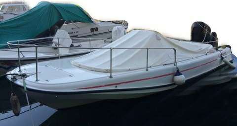 Boston Boston Whaler outrage 21