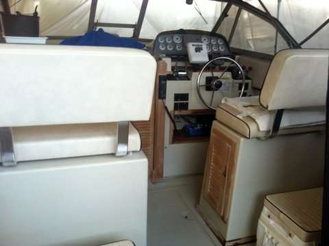 Boston whaler Boston whaler 27 full cabin