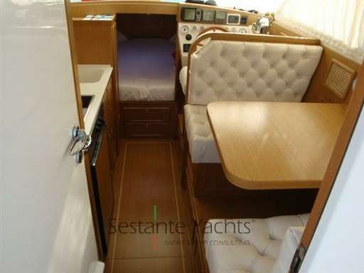 Bertram Yacht Bertram Yacht 28' Fbc