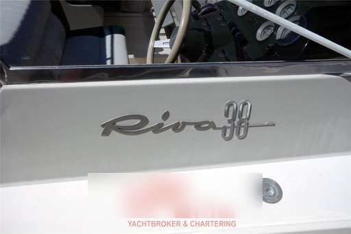 Riva Riva Bravo 38