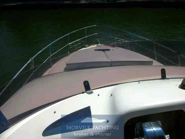 Azimut 36 Exterior: detail