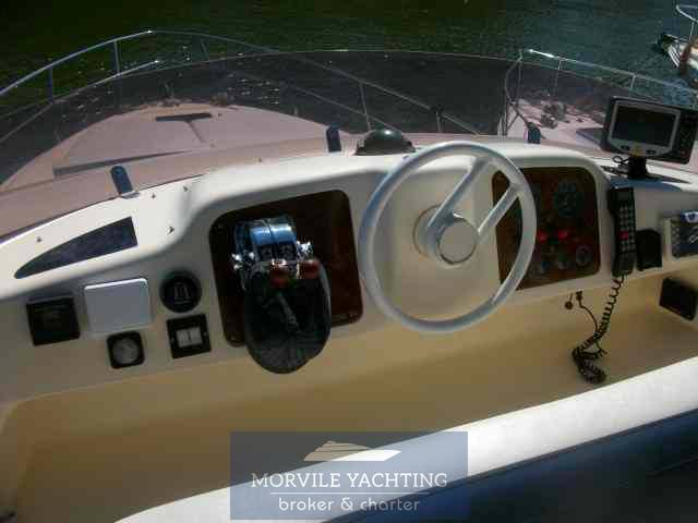 Azimut 36 Exterior: detail