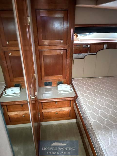 CRUISERS YACHTS 54.70 open