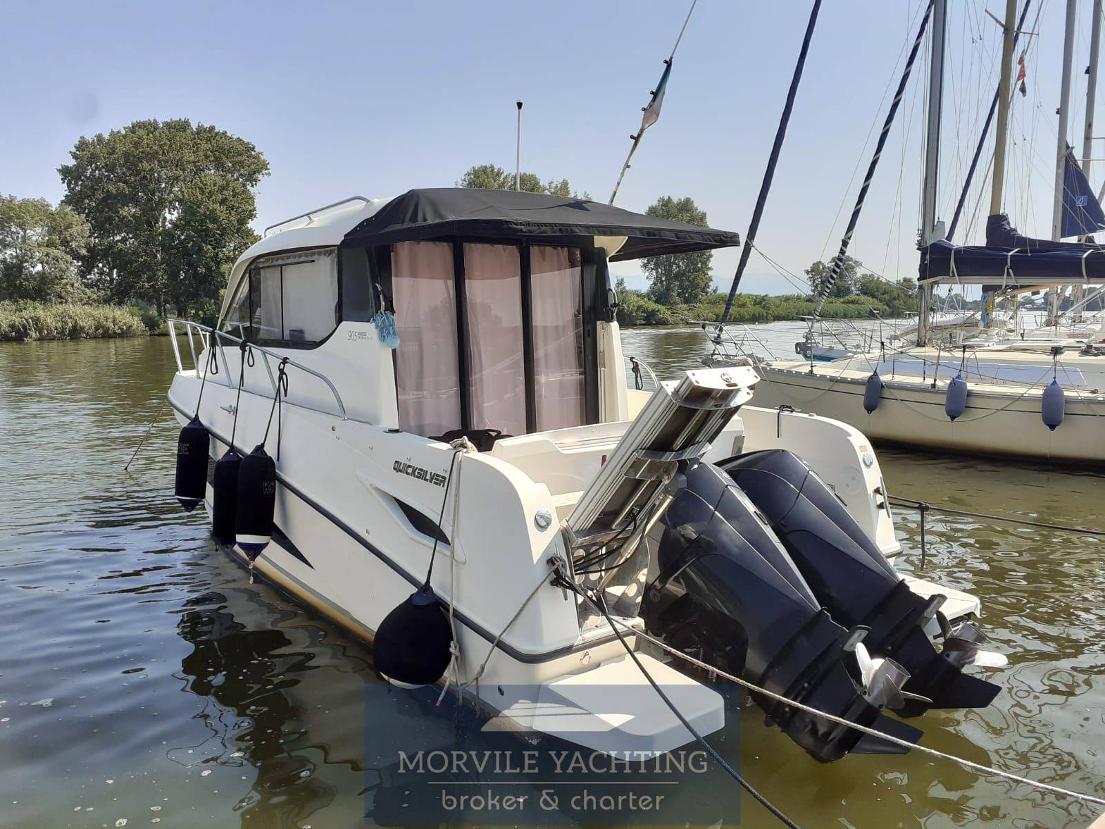 Quicksilver Active 905 we