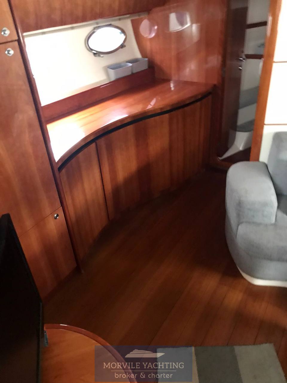 Pershing 46 Моторная лодка используется для продажи