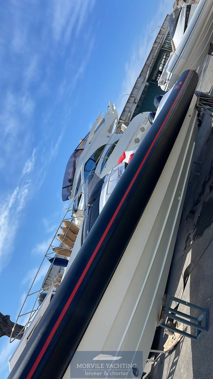Panamera Yacht Py 100 fb 