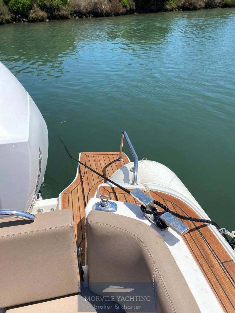Joker Boat Clubman 28 Inflable usado