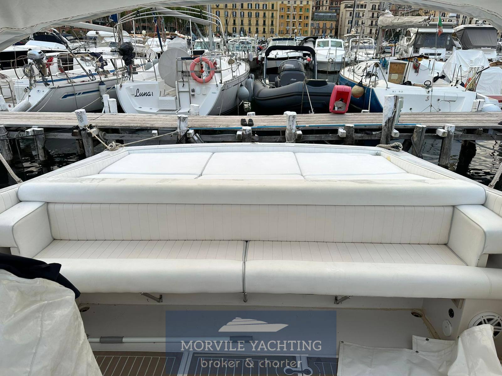 Tornado 38 classic Motor boat used for sale