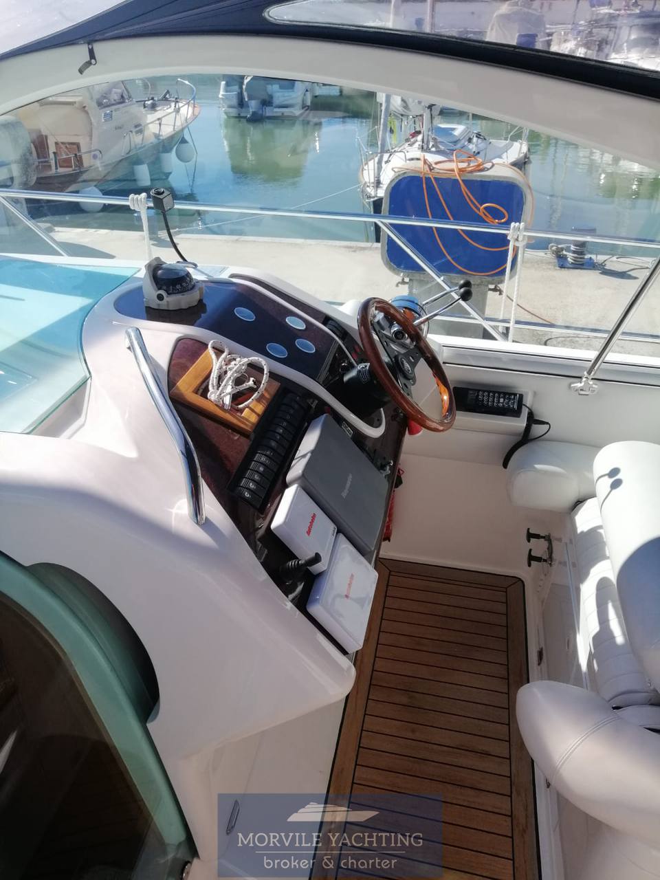 Fairline Targa 48 Моторная лодка используется для продажи