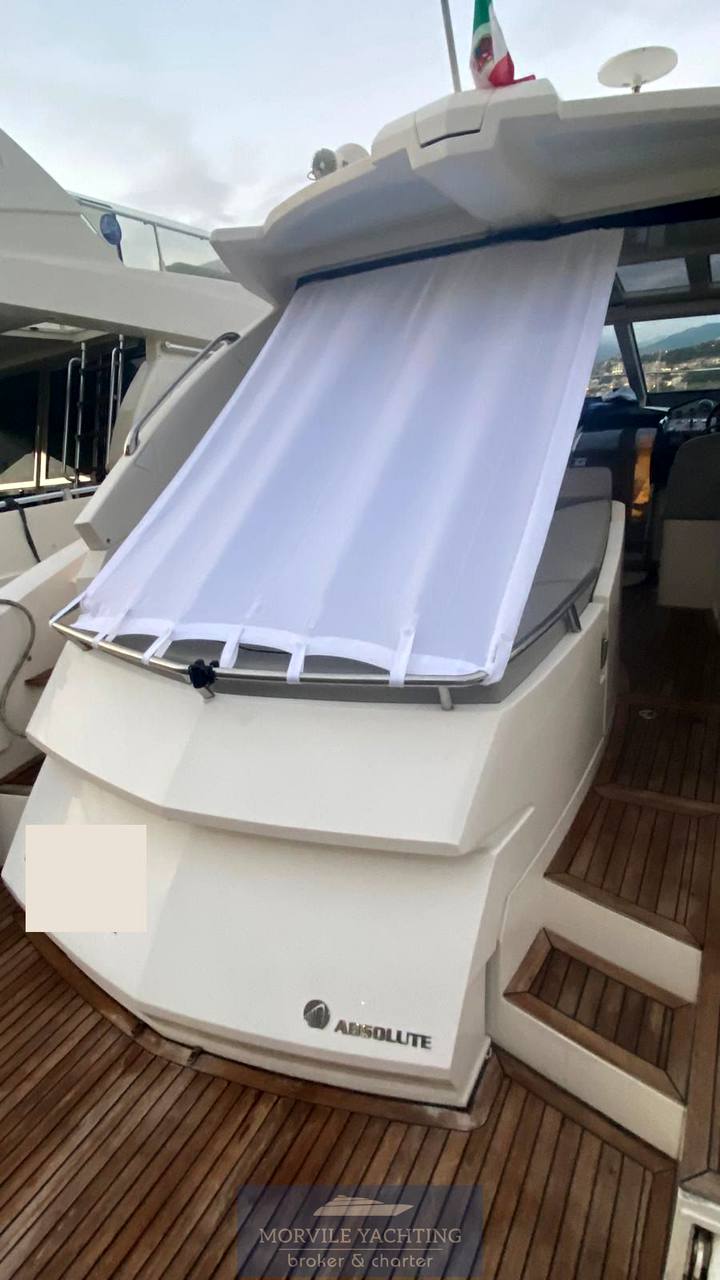 ABSOLUTE 40 ht barco a motor