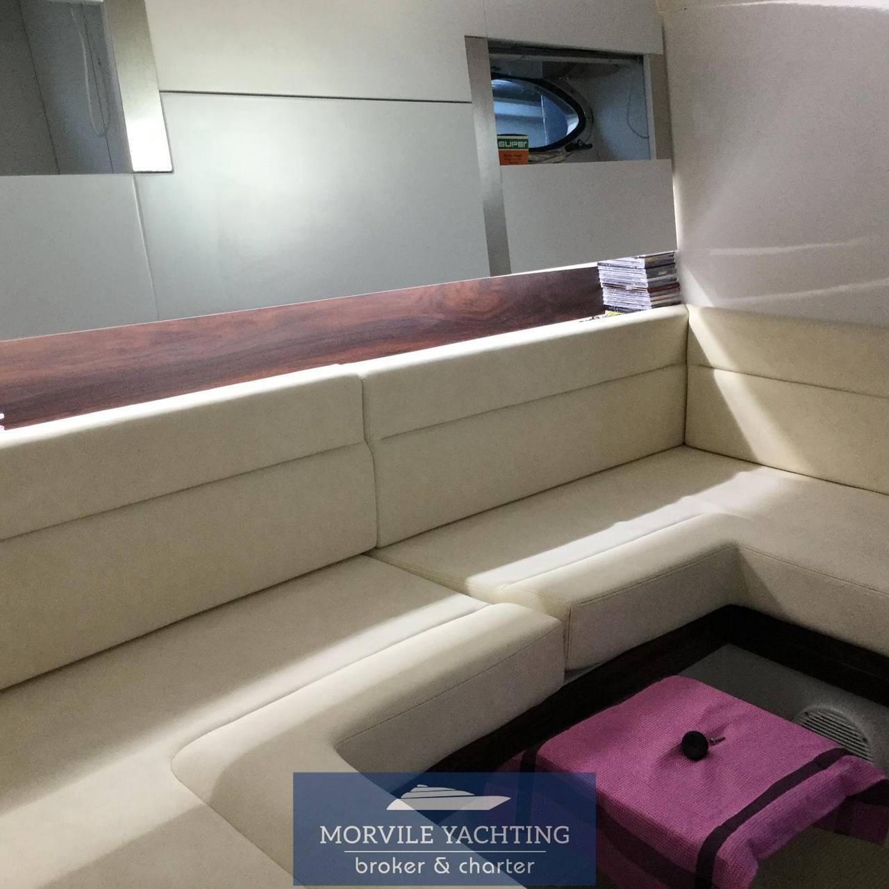 Tornado 38 classic Motorboot